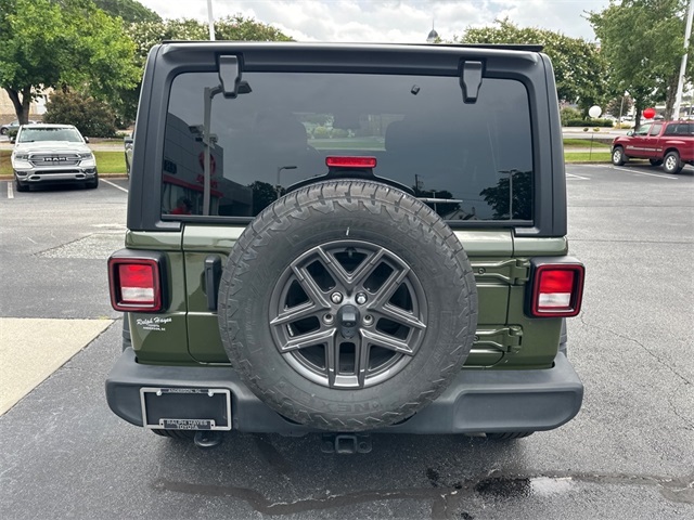 2024 Jeep Wrangler Sport S photo 3