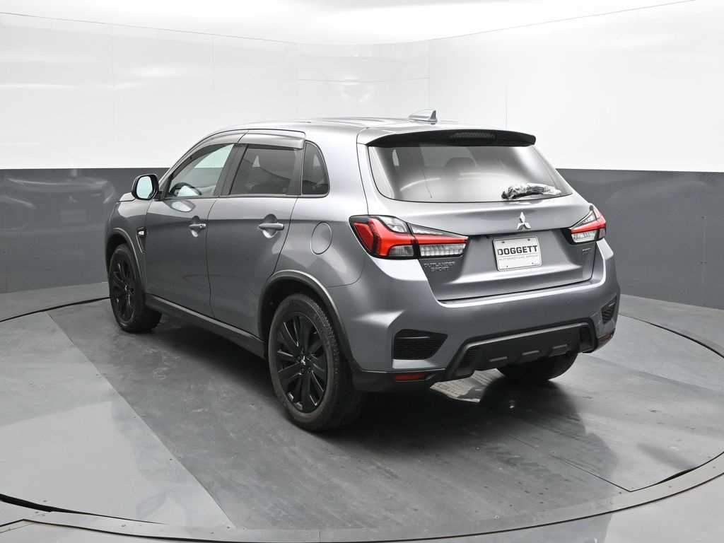 2021 Mitsubishi Outlander Sport LE photo 4