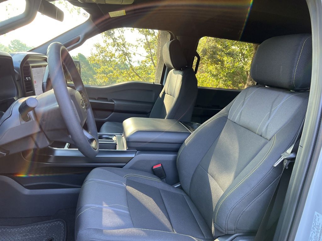2025 Ford F-150 STX photo 11