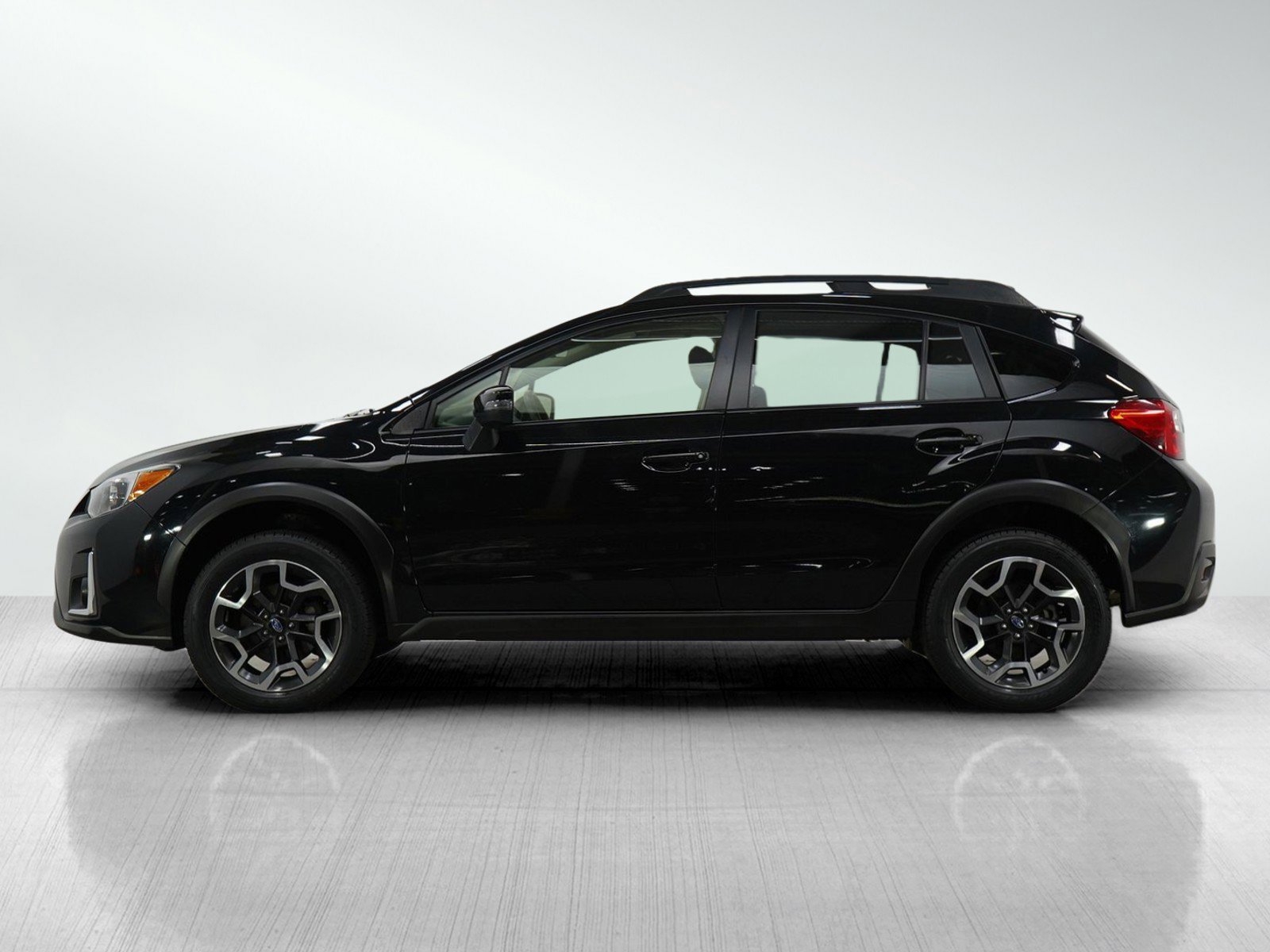 Used 2017 Subaru Crosstrek Limited with VIN JF2GPALC3H8224075 for sale in Burnsville, Minnesota