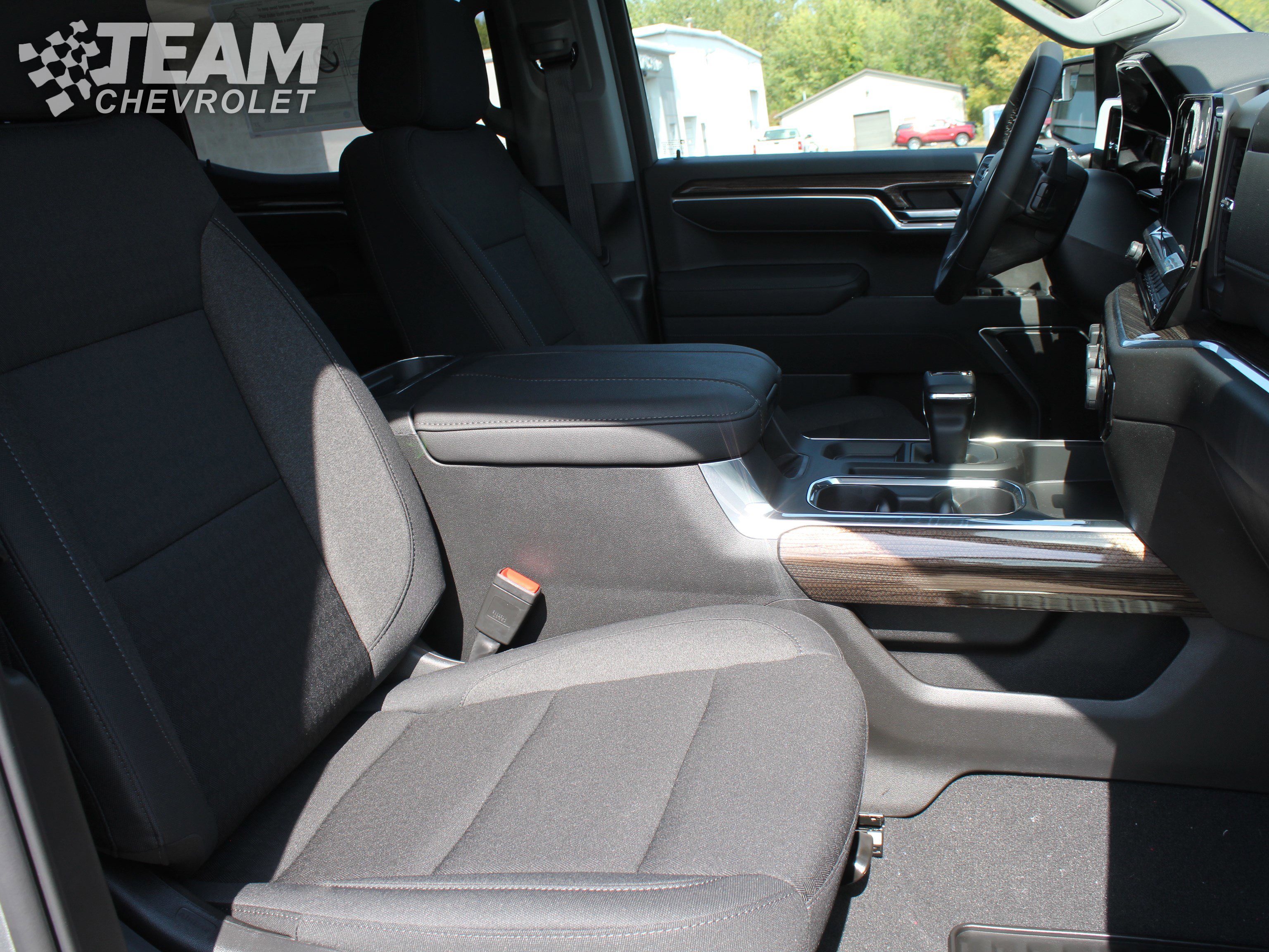 2026 Chevrolet Silverado 1500 LT photo 18