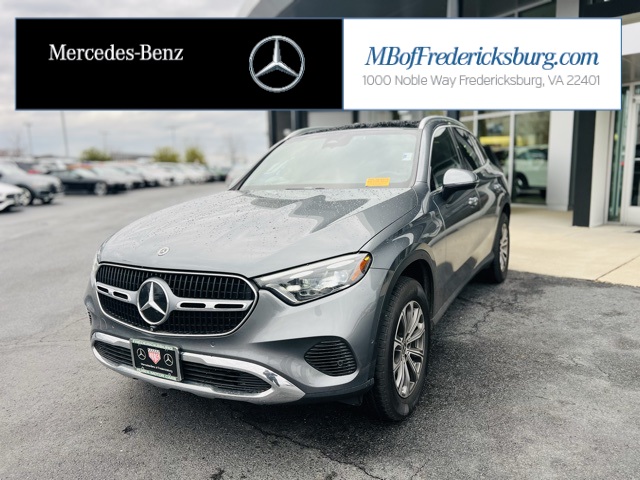 2023 Mercedes-Benz GLC GLC 300's photo