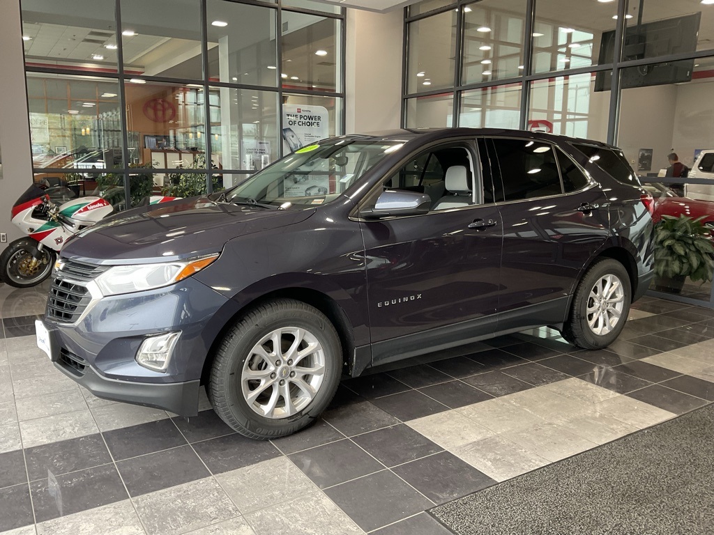 Used 2019 Chevrolet Equinox LT with VIN 3GNAXKEV8KL264144 for sale in Kansas City