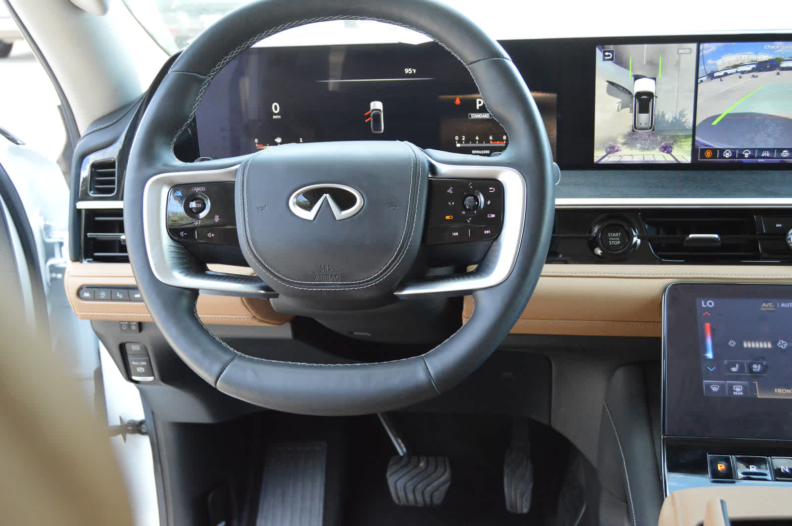 2025 Infiniti QX80 Sensory photo 18