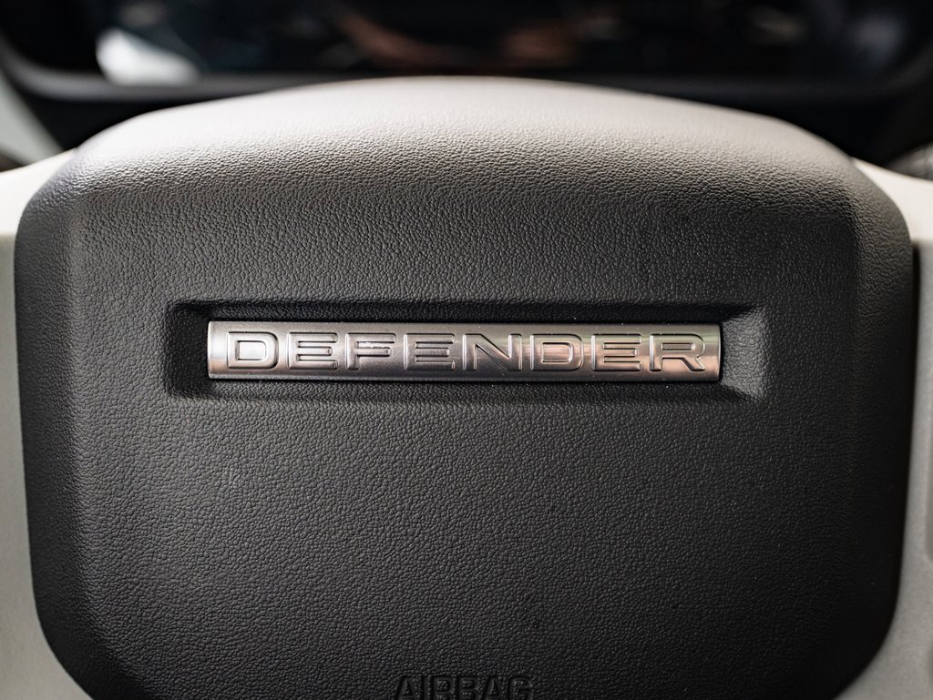 2022 Land Rover Defender 90 X-Dynamic S photo 25