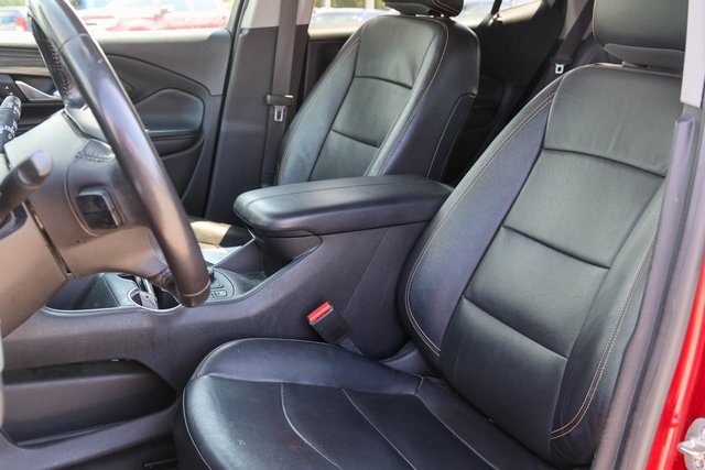 Used 2018 Red GMC Denali image 12