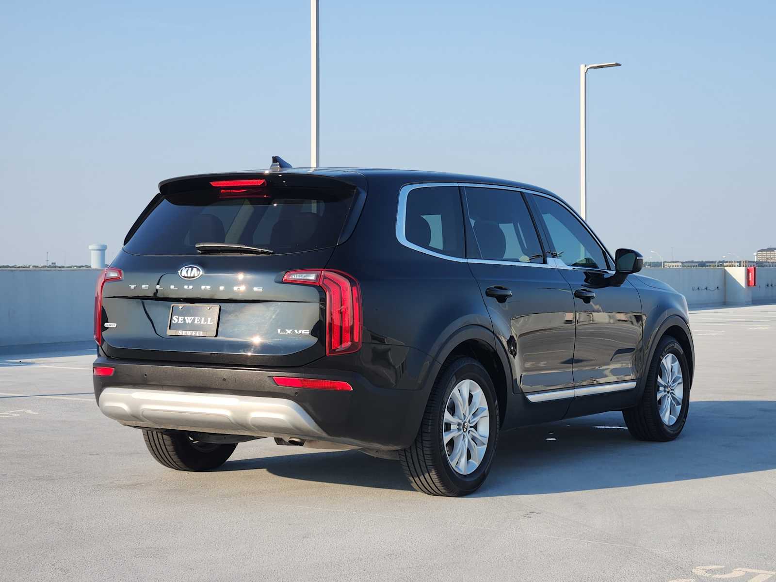 2021 Kia Telluride LX photo 4