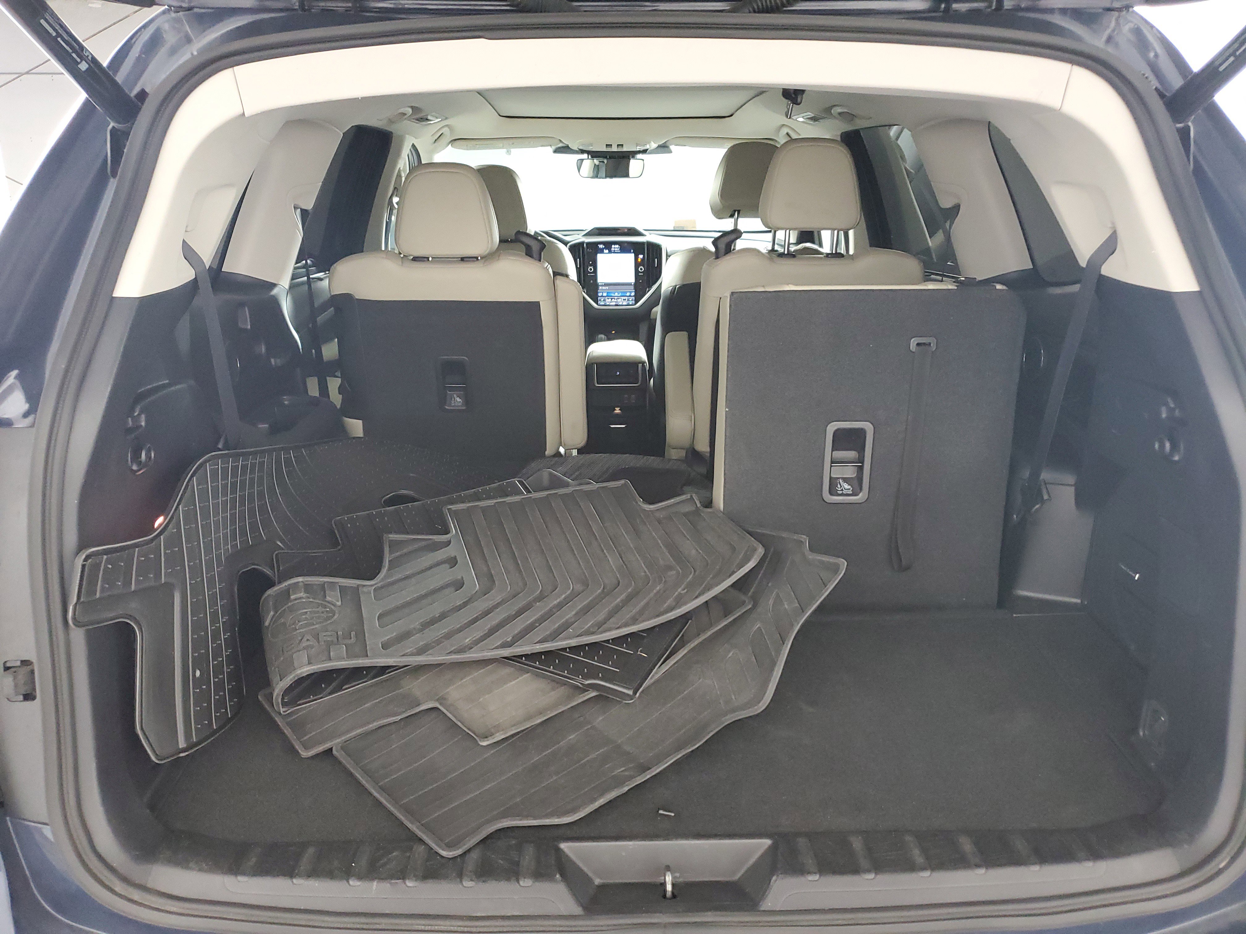 Used 2023 Cosmic Blue Pearl Subaru Limited image 34