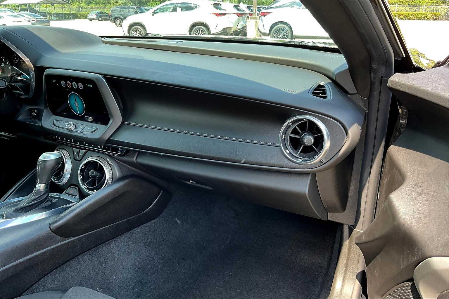 2017 Chevrolet Camaro 1SS photo 15