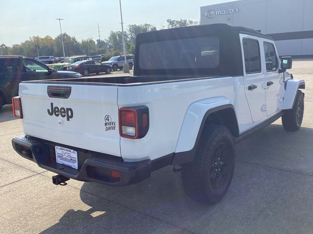2021 Jeep Gladiator Willys photo 13