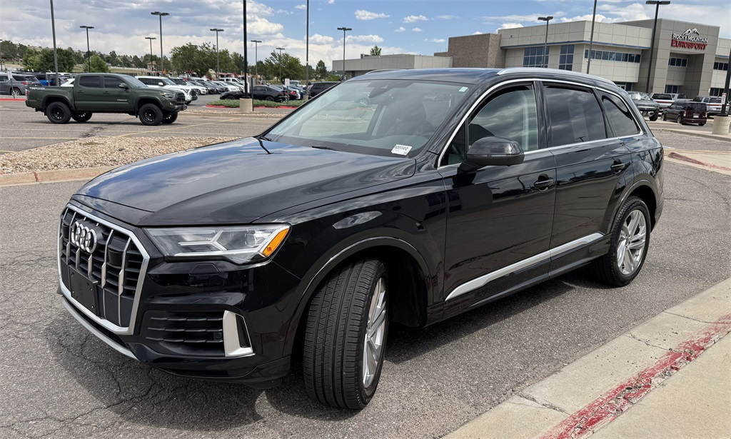 2022 Audi Q7 55 Premium Plus photo 4