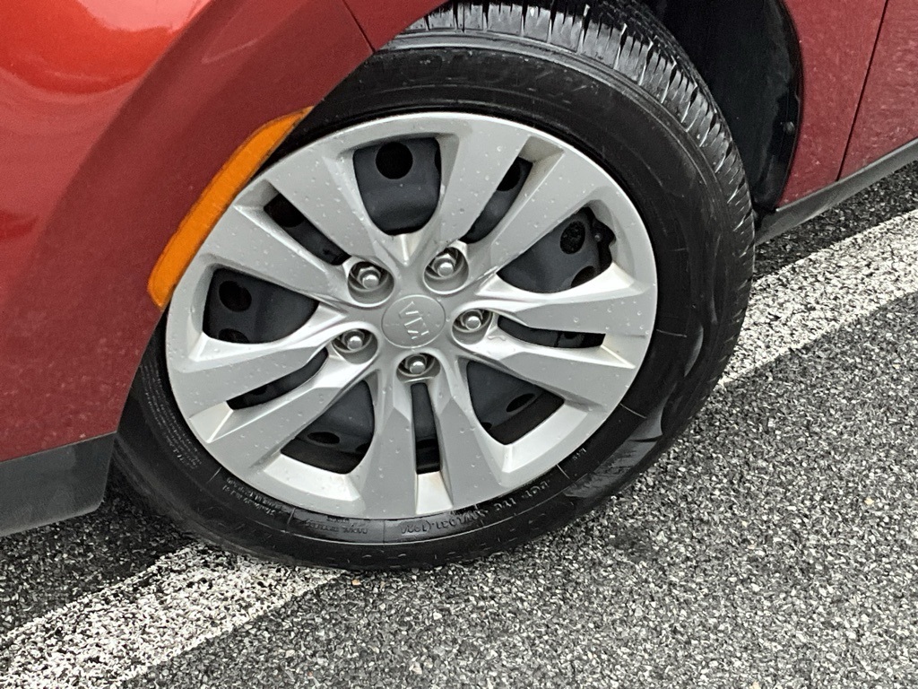 2021 Kia Soul LX photo 4
