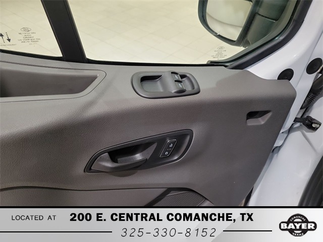 2022 Ford Transit photo 11