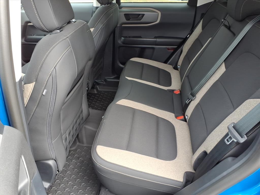 2025 Ford Bronco Big Bend photo 3