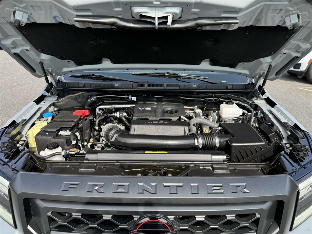 2023 Nissan Frontier PRO-4X photo 11