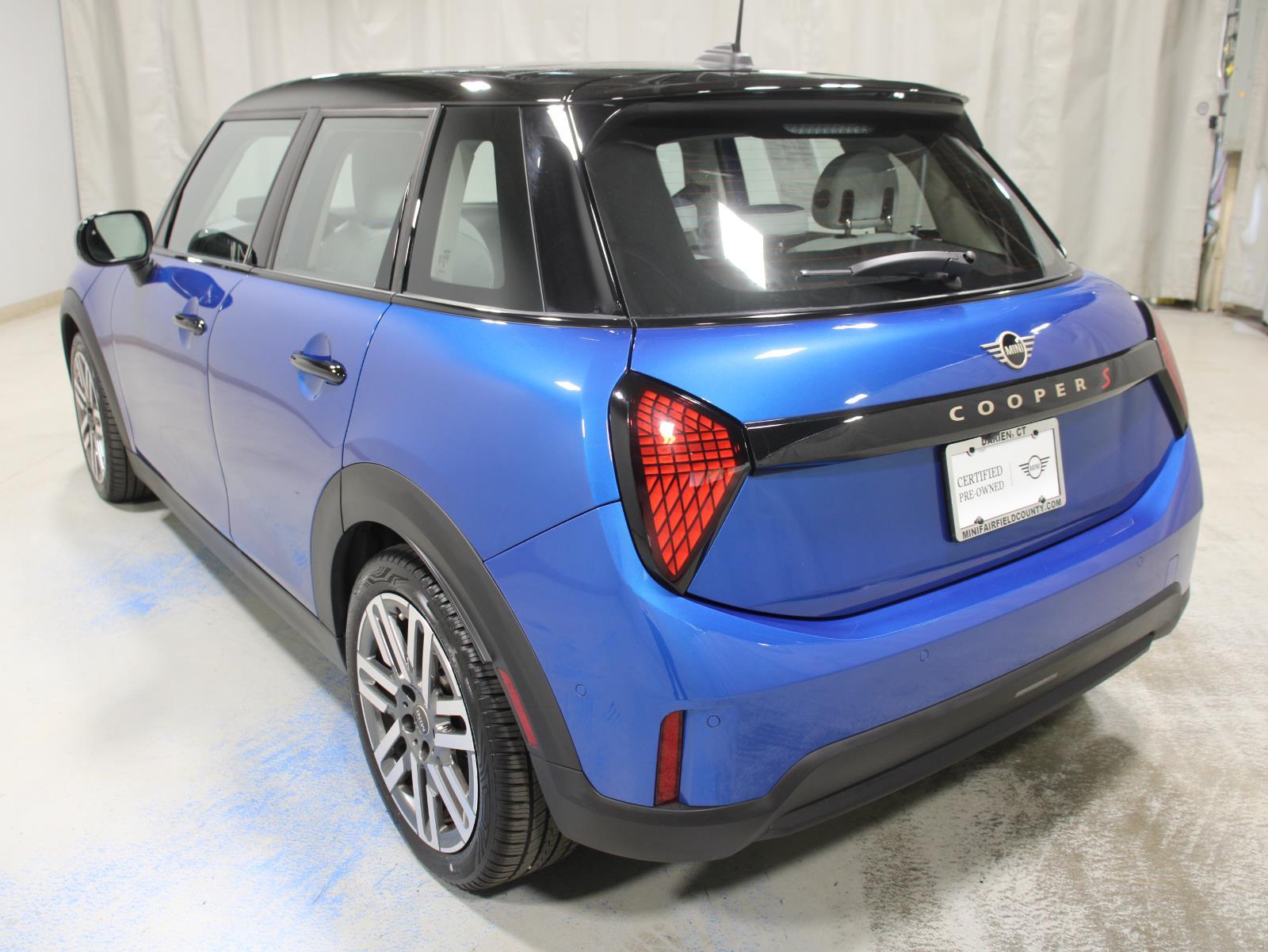 2025 Mini Cooper 4 Door Hardtop S photo 6