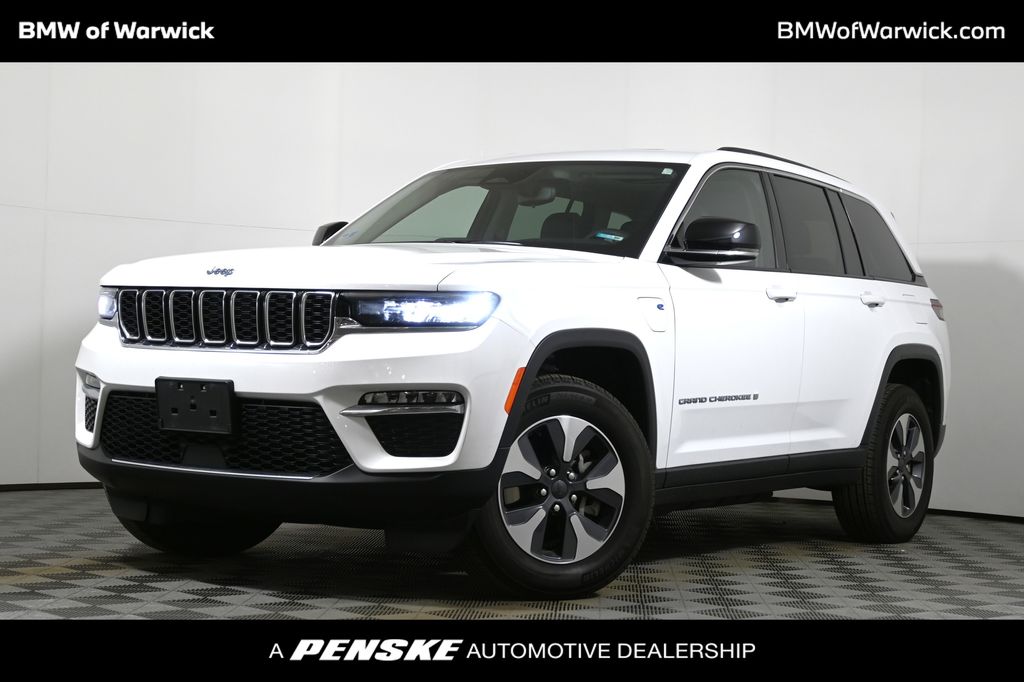2023 Jeep Grand Cherokee 4xe's photo