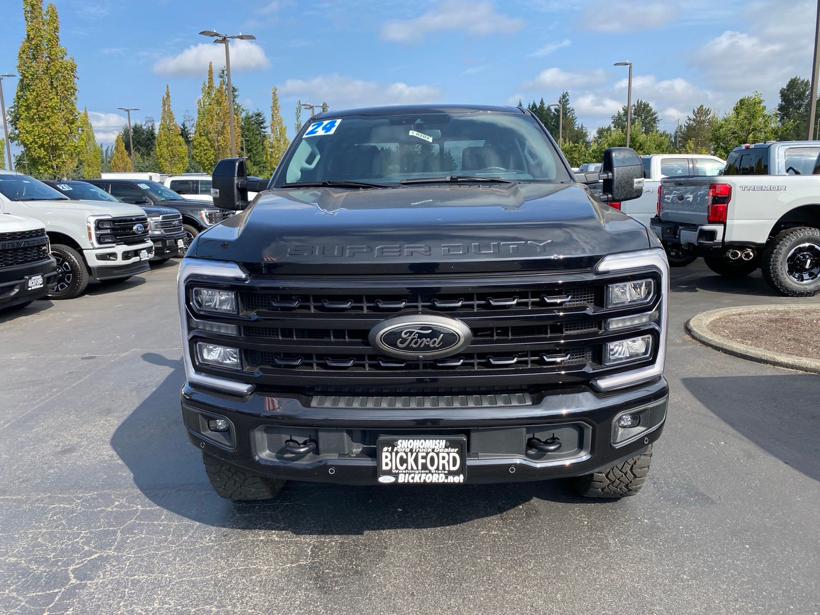 2024 Ford F-250 photo 2