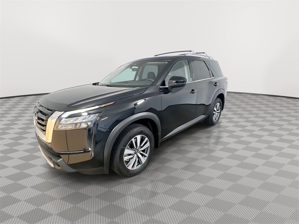 2025 Nissan Pathfinder SL photo 4