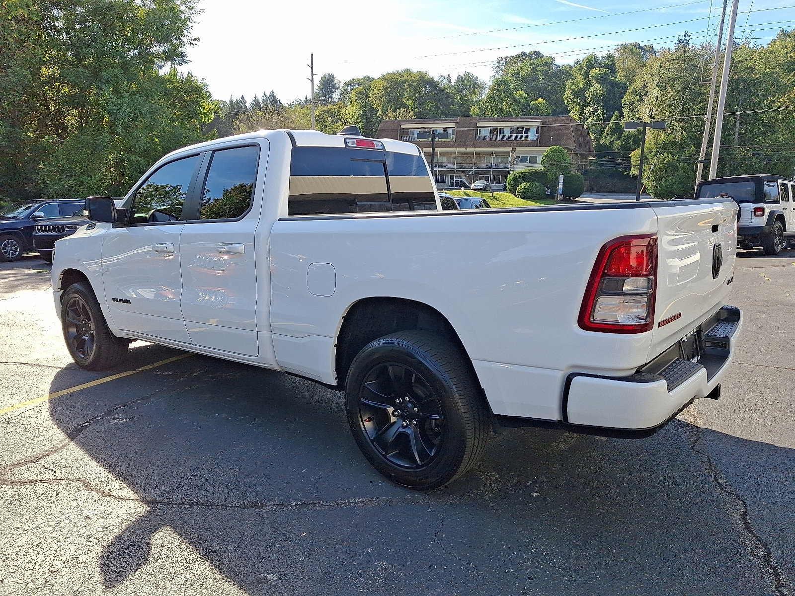 2022 Ram 1500 Big Horn photo 3