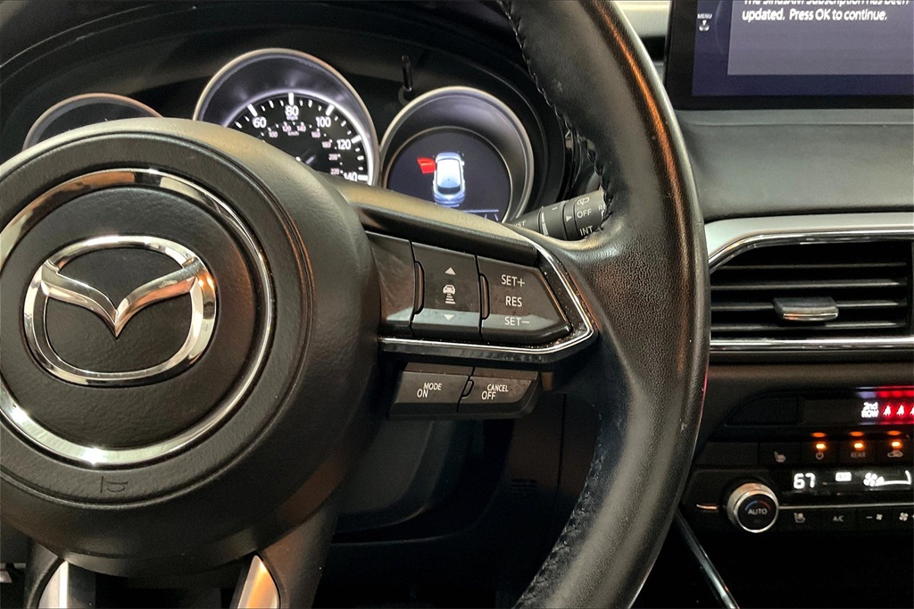 2022 Mazda CX-9 Touring photo 18