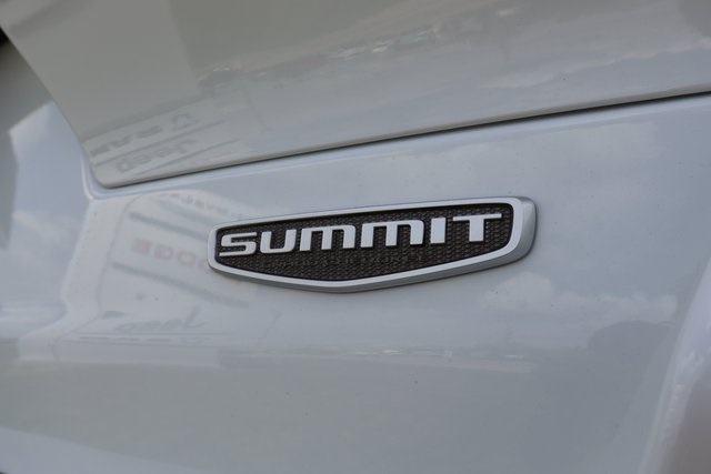 2025 Jeep Grand Cherokee L Summit photo 32
