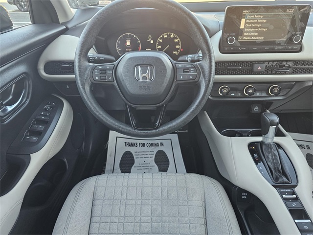 2025 Honda HR-V LX photo 15