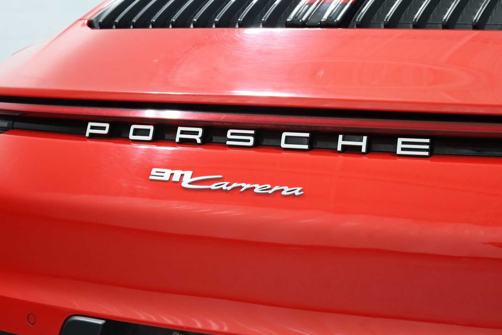 2022 Porsche 911 Cabriolet photo 8