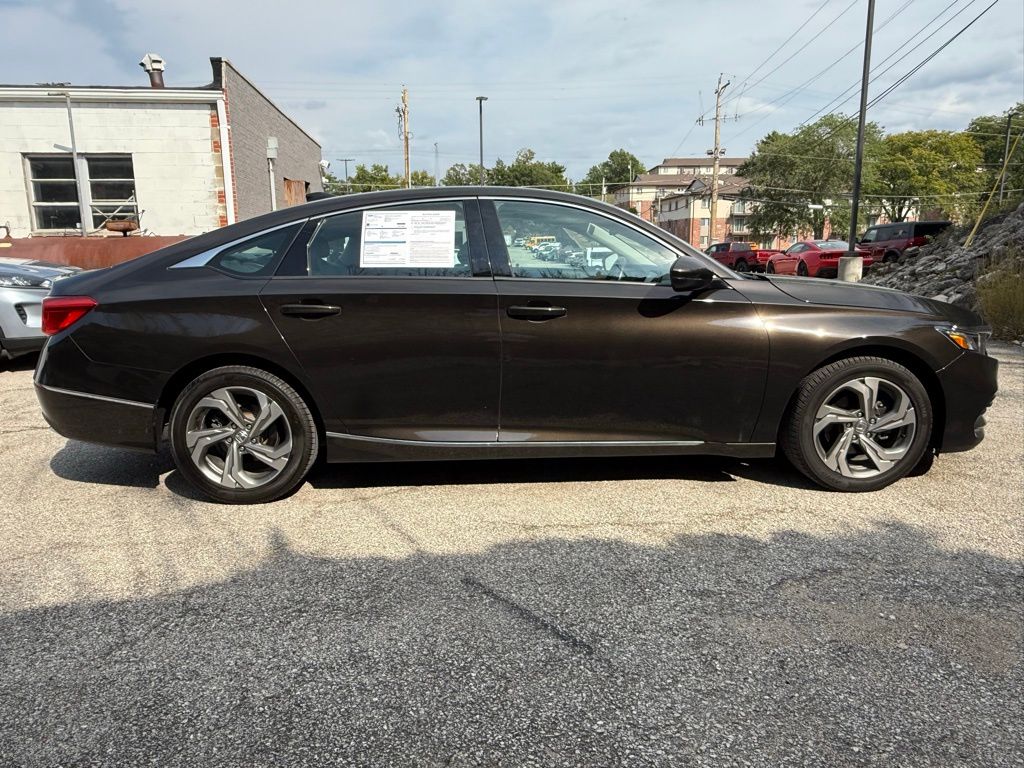 2018 Honda Accord EX-L photo 3