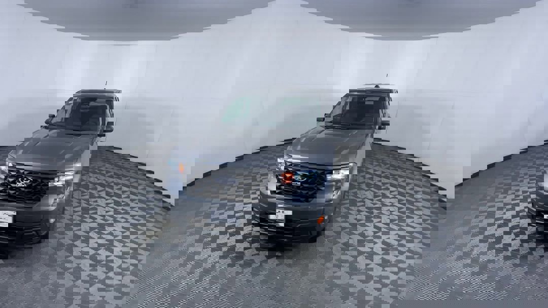 2026 Ford Maverick XL photo 3