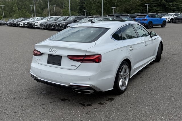 2022 Audi A5 S line Quattro Premium Plus photo 2