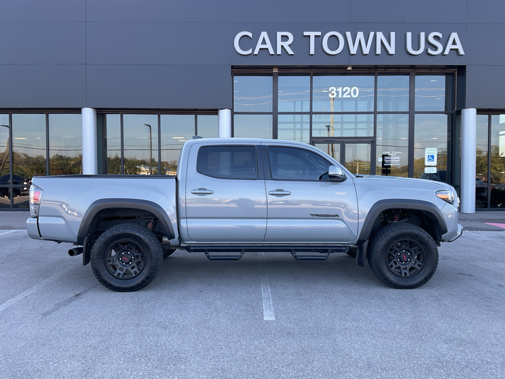2021 Toyota Tacoma TRD 4x4 Double Cab photo 9