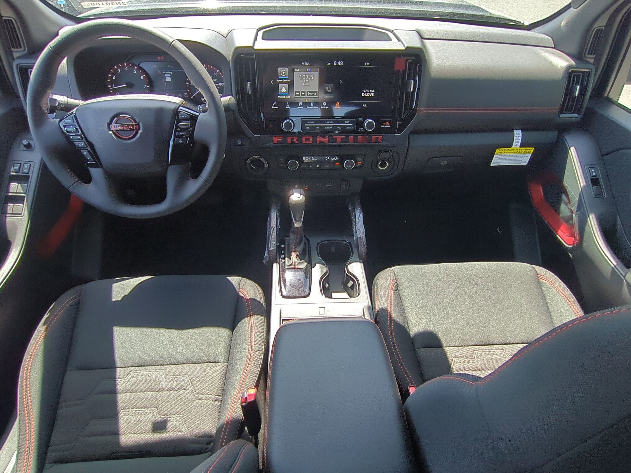 2025 Nissan Frontier PRO-4X photo 10