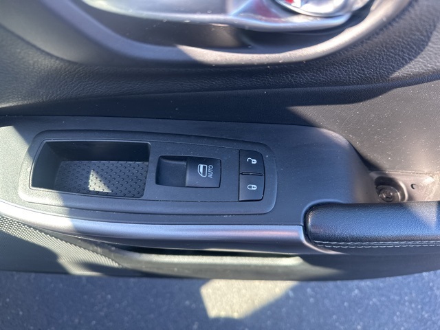 2020 Jeep Cherokee Limited photo 12