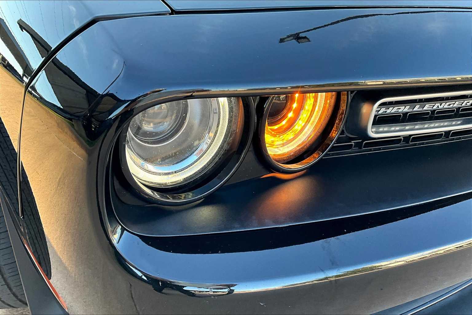 2022 Dodge Challenger R/T photo 23