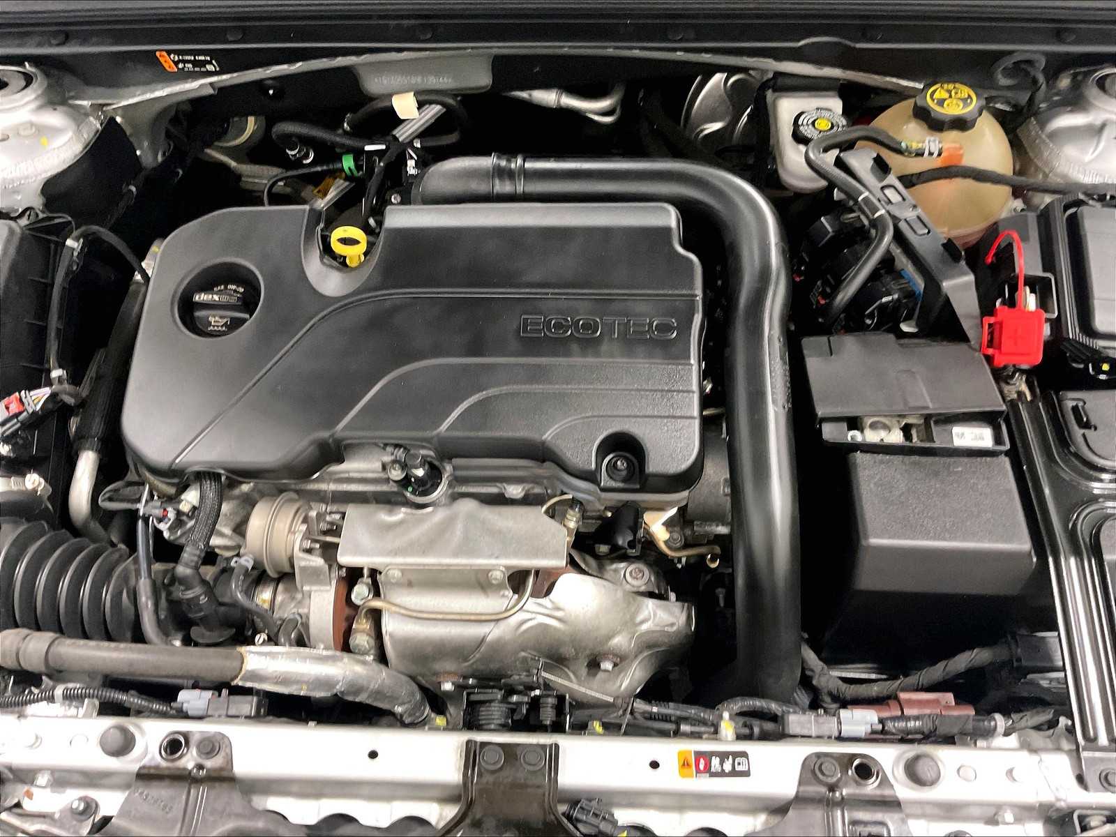 2022 Chevrolet Malibu 1LT photo 32