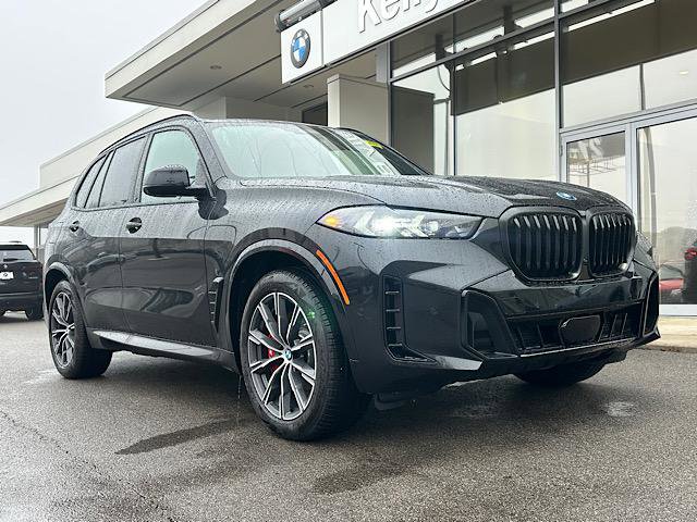 2026 BMW X5 50e's photo