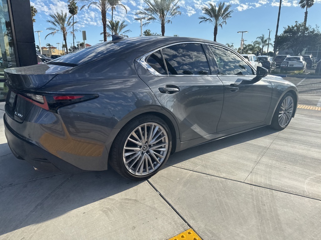 2024 Lexus IS 300 photo 26