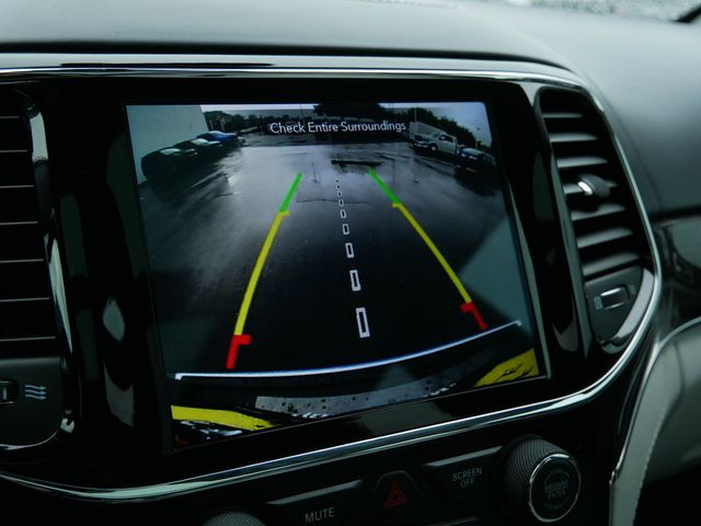 2020 Jeep Grand Cherokee Summit photo 25