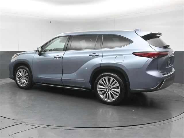 2023 TOYOTA HIGHLANDER - Image 5