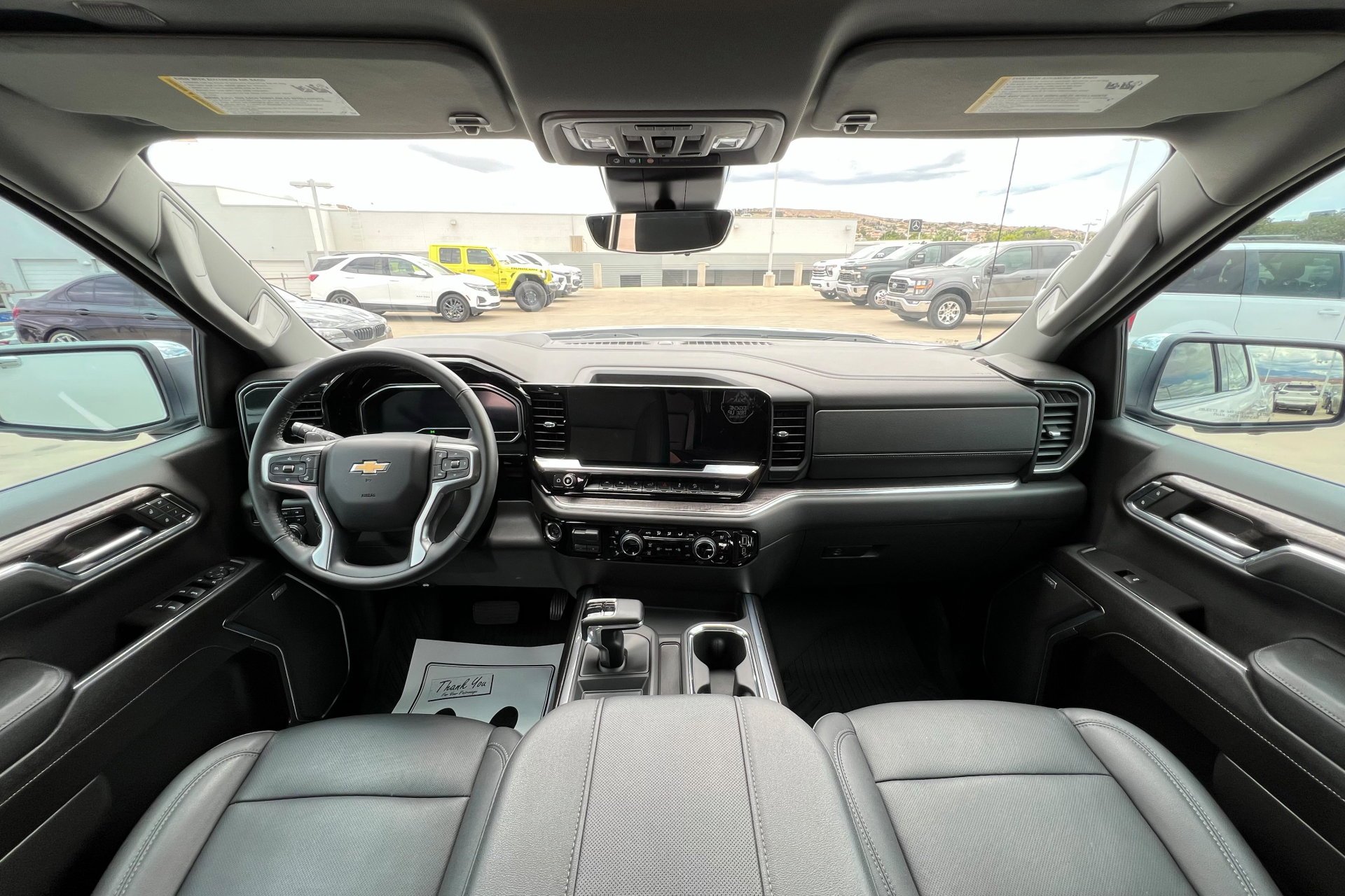 2023 Chevrolet Silverado 1500 LTZ photo 9