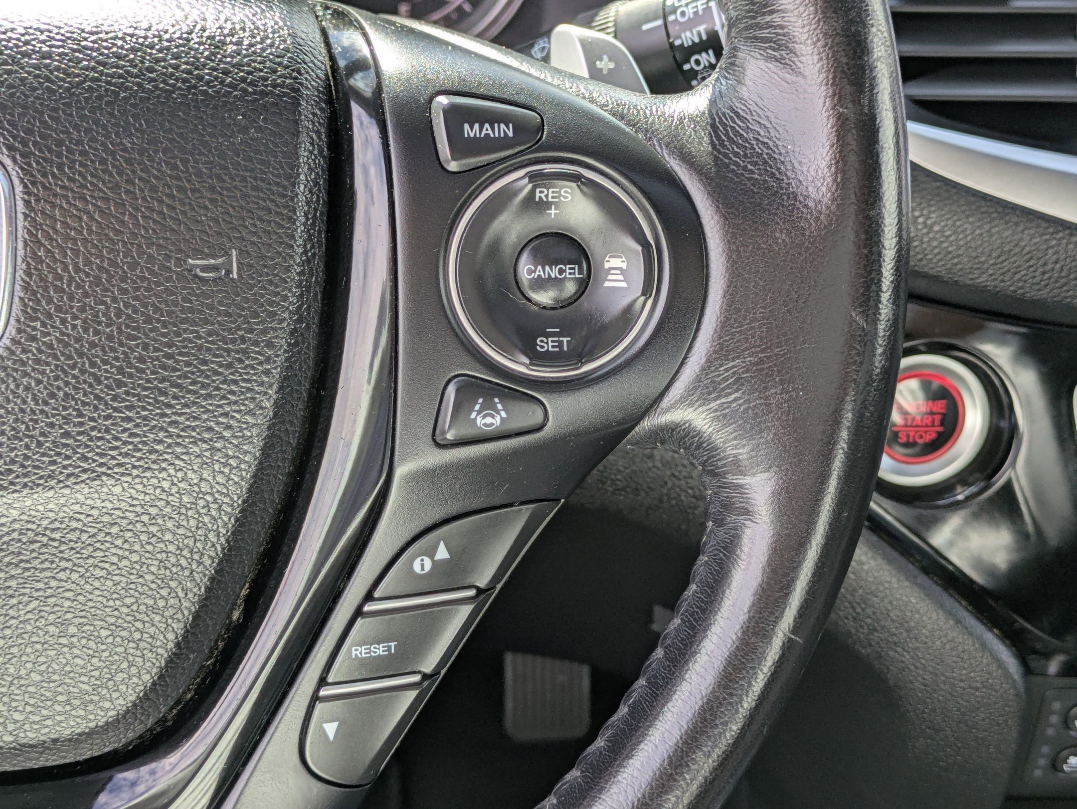 2018 Honda Pilot Elite photo 16