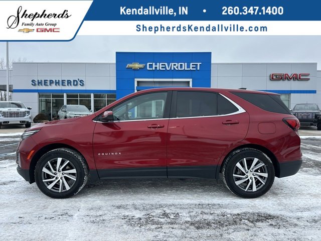 2024 Chevrolet Equinox LT's photo