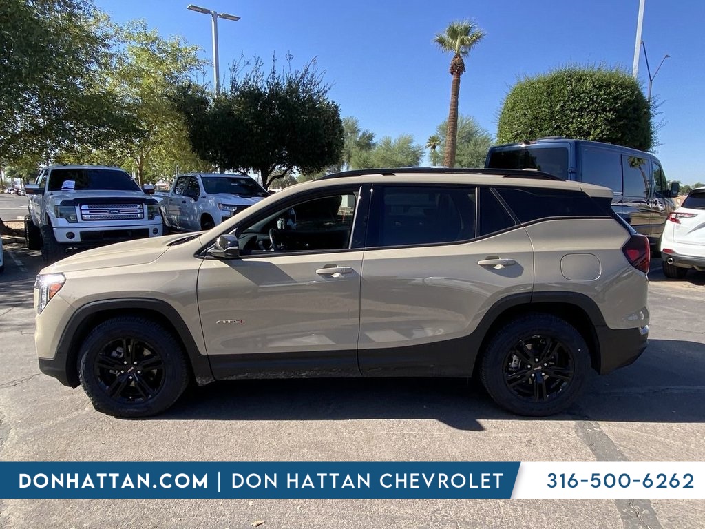 2022 GMC Terrain AT4's photo