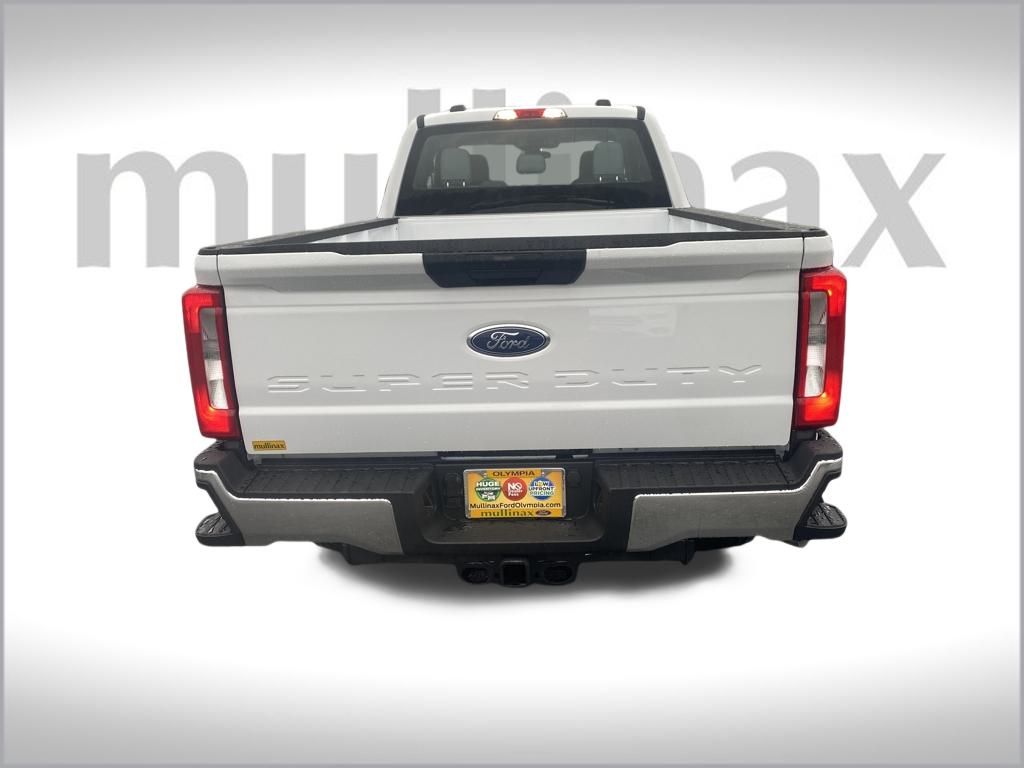 2026 Ford F-250 photo 4