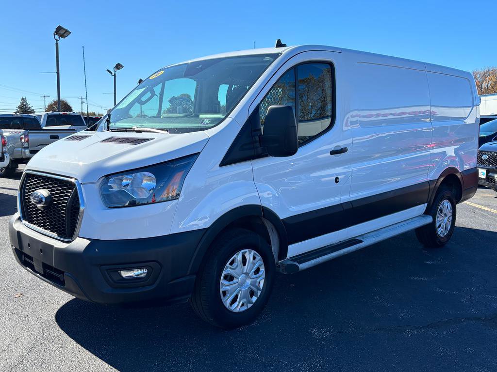 2024 Ford Transit photo 3