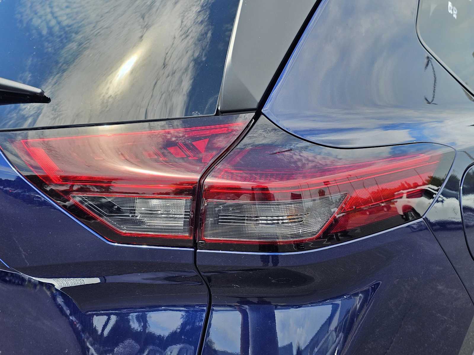 2026 Nissan Rogue SV photo 9