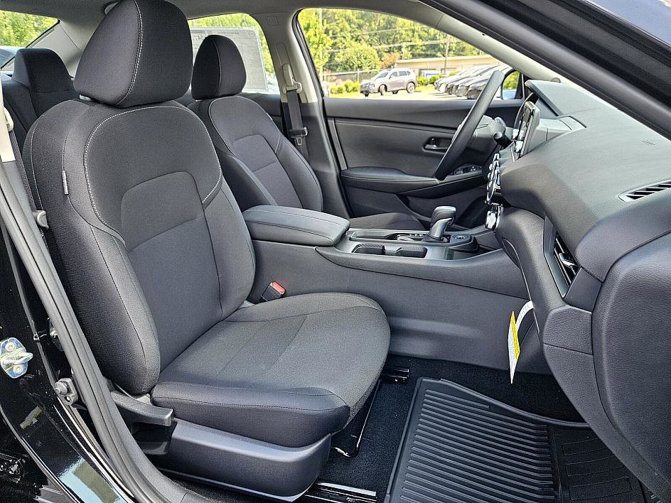 2025 Nissan Sentra S photo 14