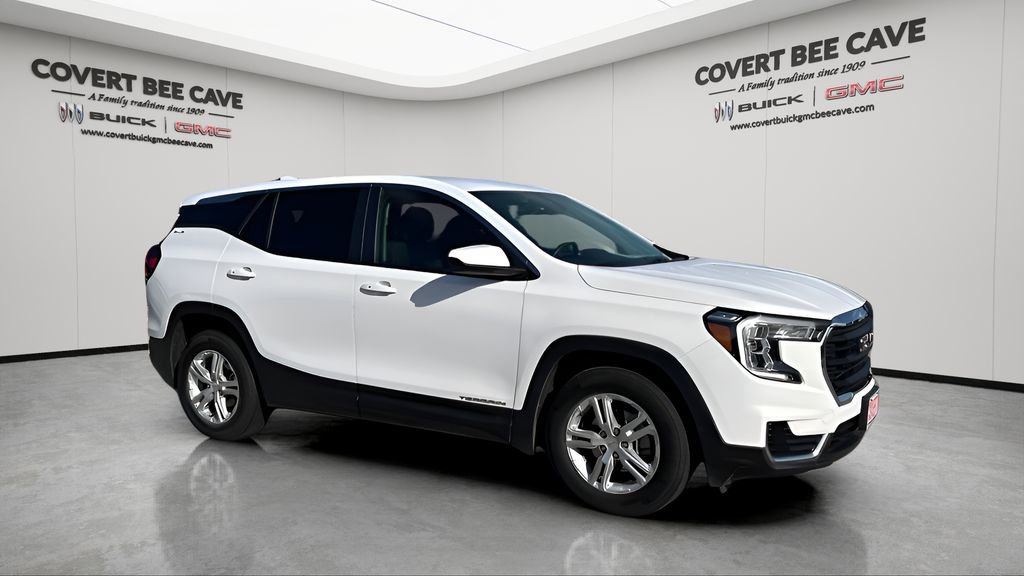 2024 GMC Terrain SLE's photo
