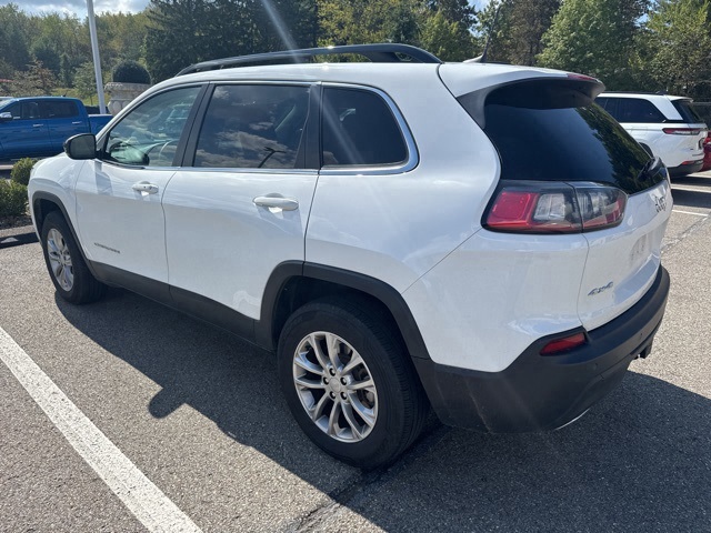 2022 Jeep Cherokee Latitude Lux photo 2